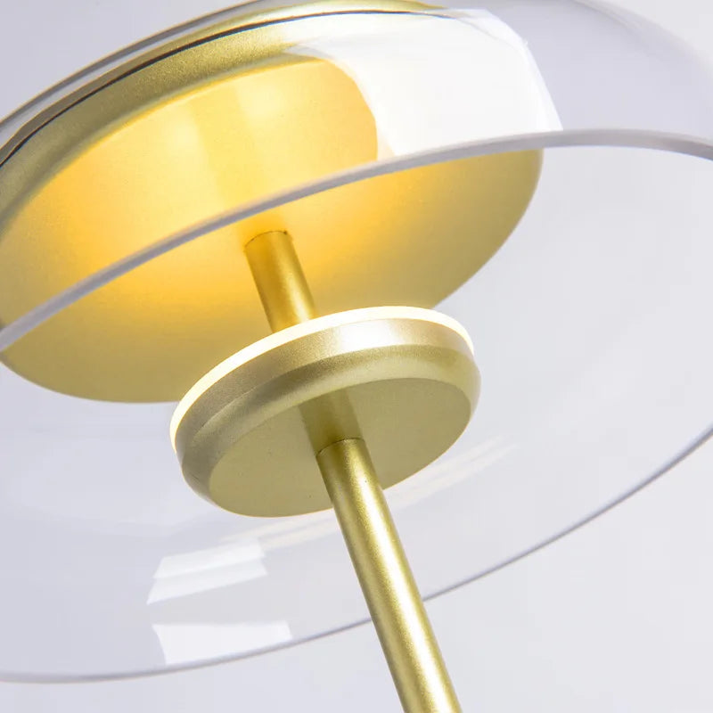 LumiGlow – Postmodern LED Tafellamp met Glazen Kap voor Stijlvolle Verlichting
