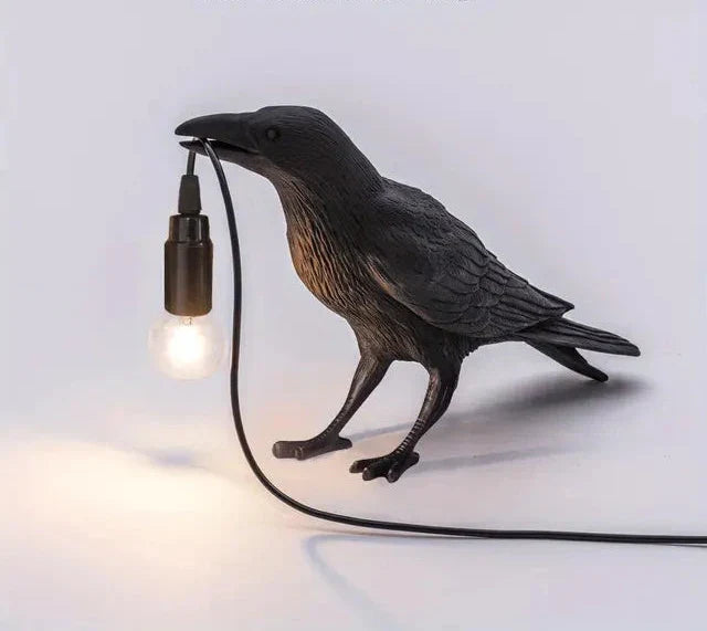ShadowGlow - Lámpara LED Vintage en Estilo Gótico para Iluminación Ambiental Mística