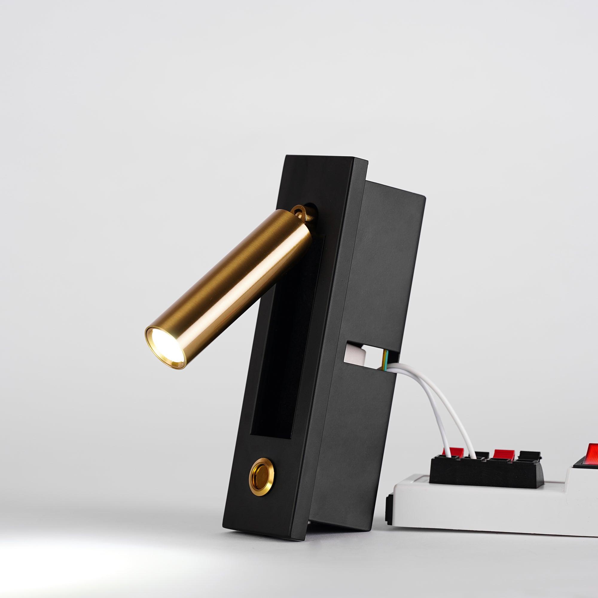 GlowNest - Ingebouwde Nachttafel Wandlamp