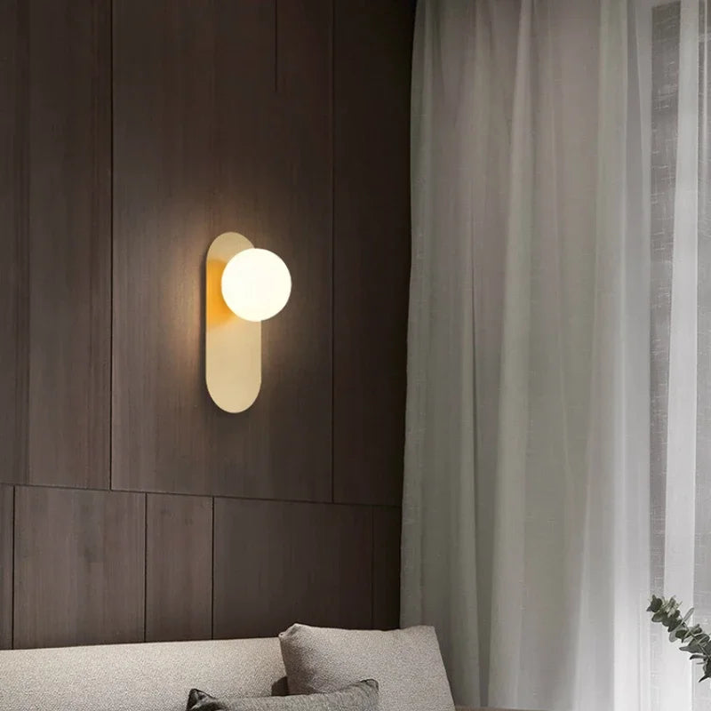 GlowSphere - Lámpara de pared LED moderna con esfera de vidrio para sala de estar y pasillo