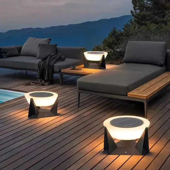 Outdoor Wall Light (Solar)