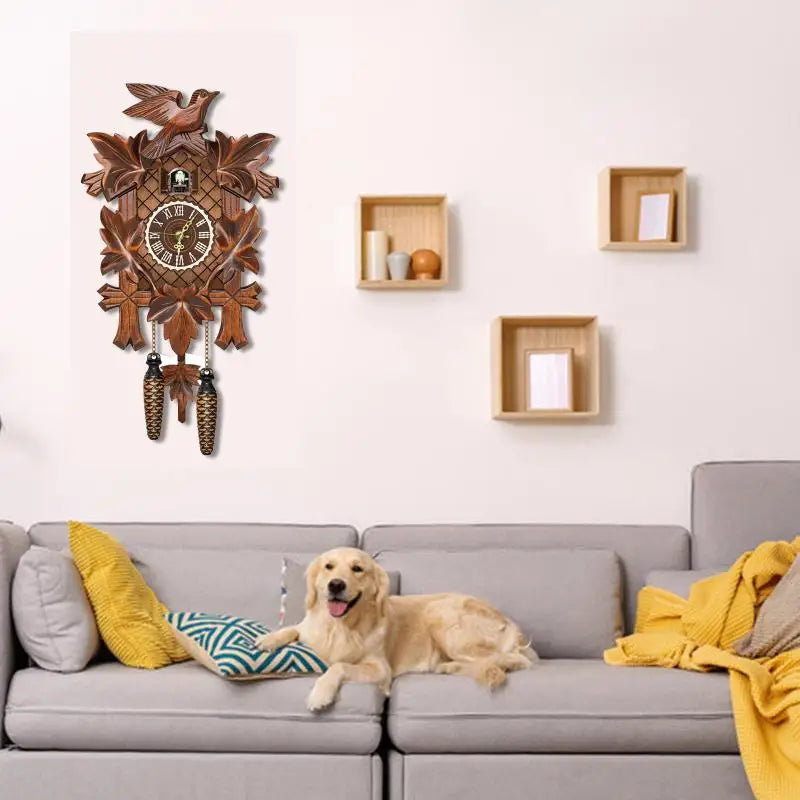 RetroTime - Wooden Cuckoo Clock for a Timeless Atmosphere