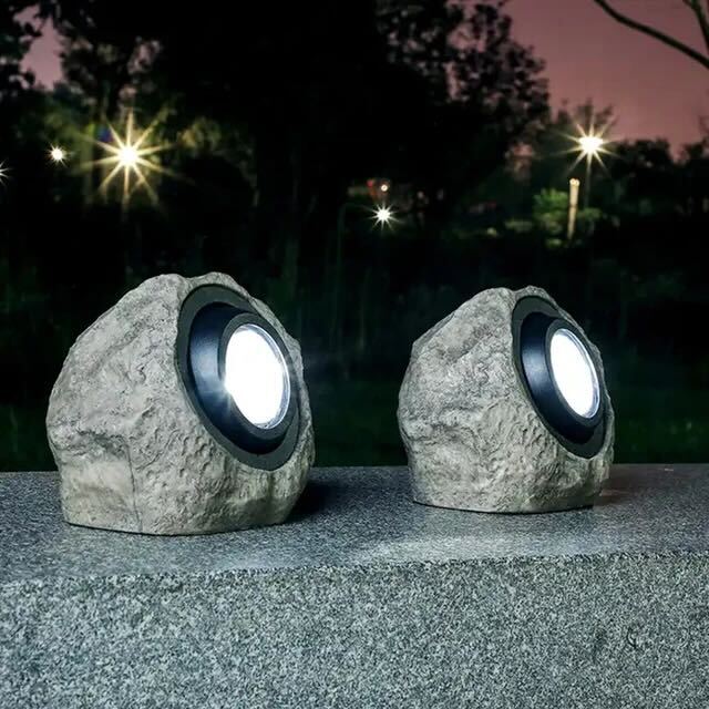 Rocky Light - Solar Outdoor Lamp