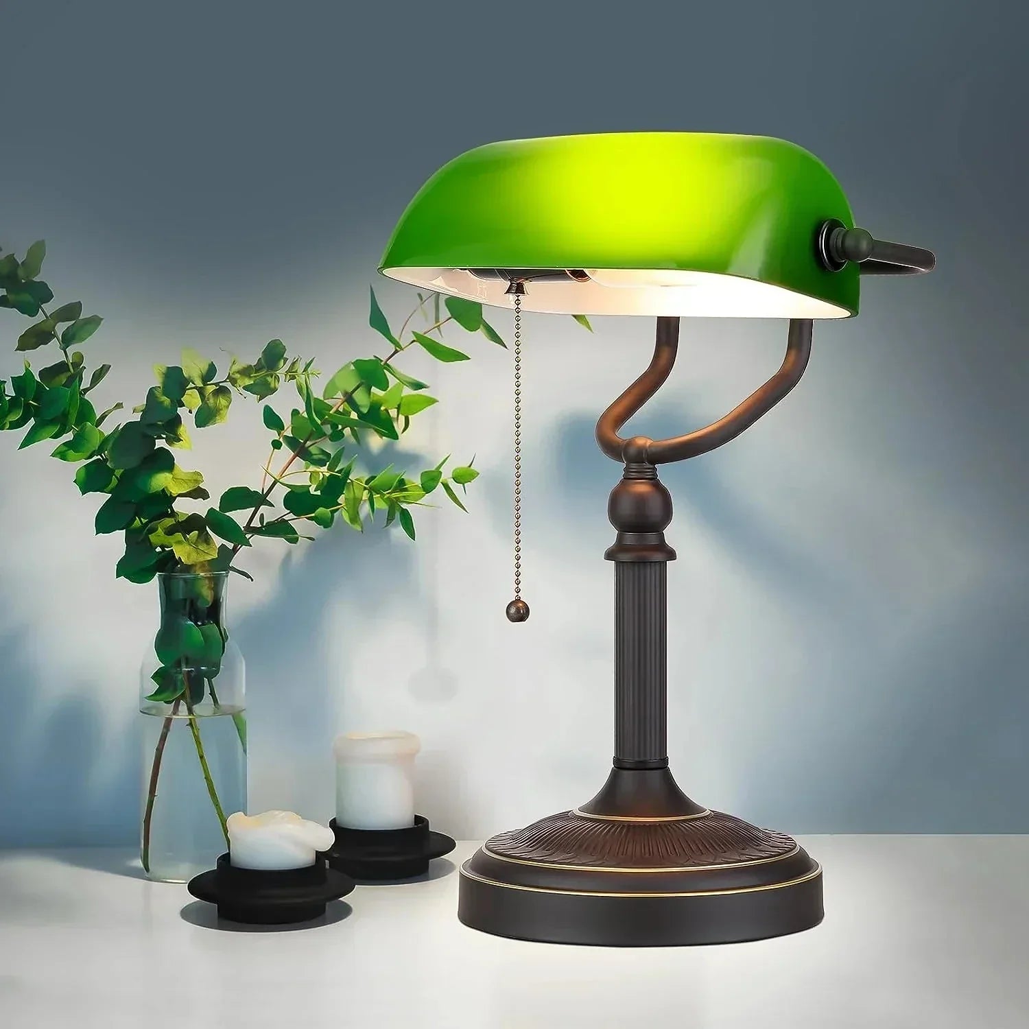 LumiBank - Klassieke Bankierslamp met Groen Glas in Retro Stijl voor Kantoor & Woonkamer