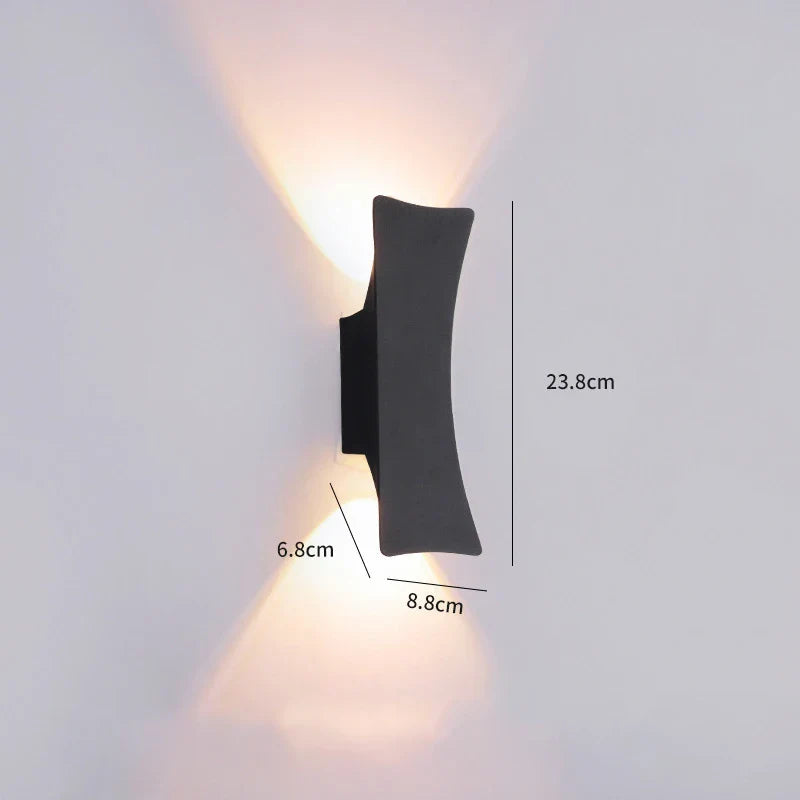 LumiEdge – Minimalist LED Outdoor Wall Lamp, Weather-Resistant Modern Lighting for Patio & Garden