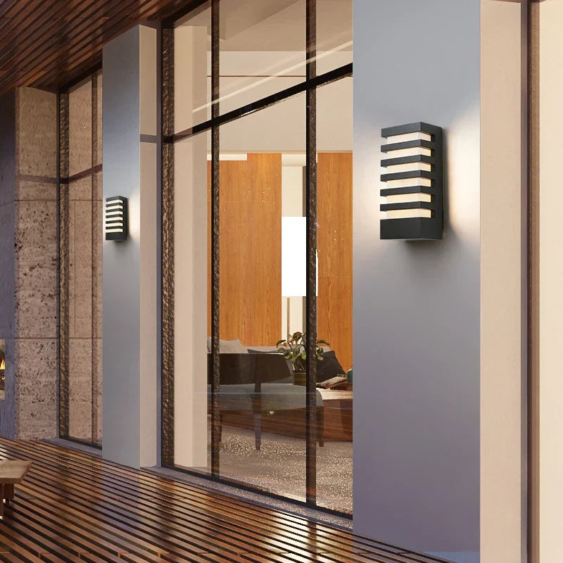 Luxora - Modern Aluminum Wall Light