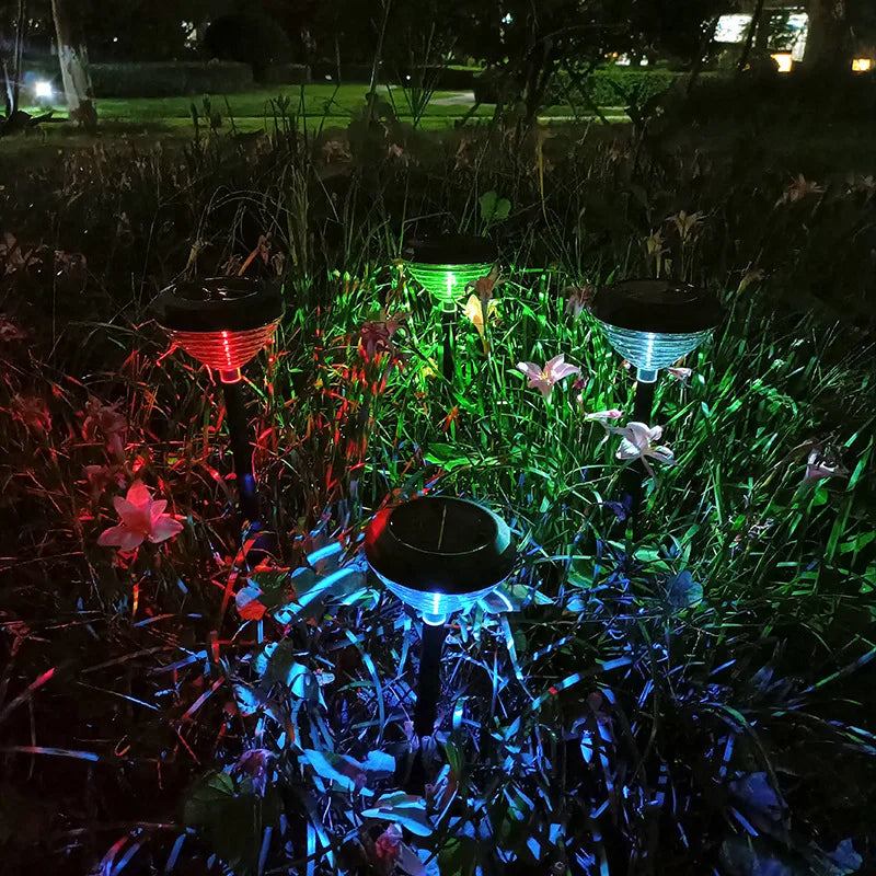 LumiPath – Illuminazione Solare LED Colorata per il Giardino – Illuminazione Esterna Impermeabile ed Energeticamente Efficiente