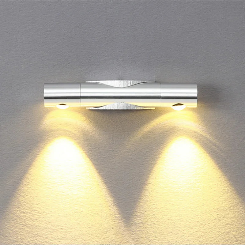LumiBright - LED Wandlamp met Dubbele Spot – Moderne Verlichting voor Binnen & Buiten