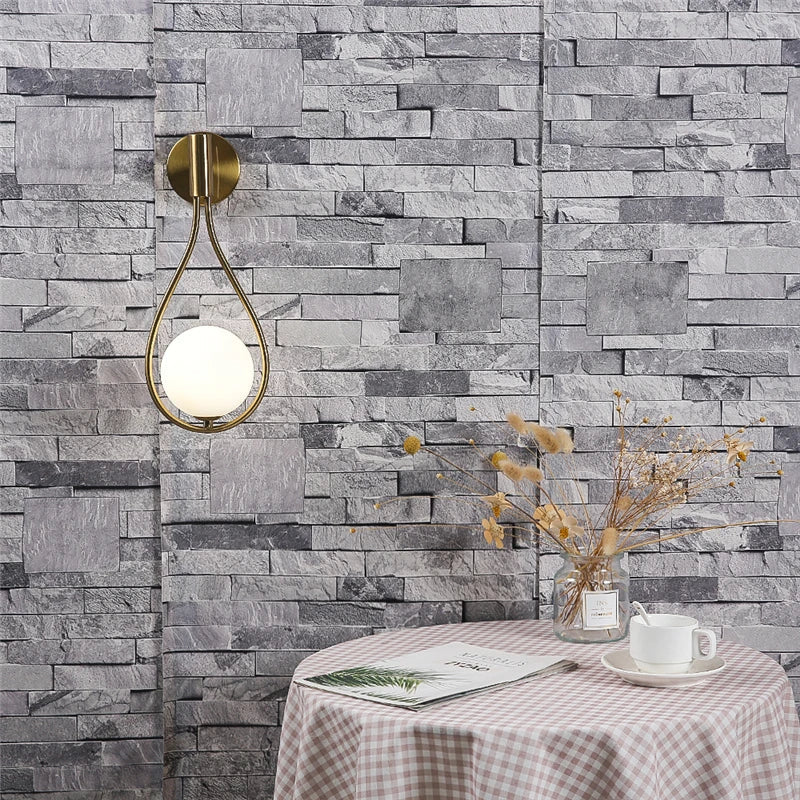 CrystalGleam - Lámpara de Pared LED de Bola de Cristal Metálica