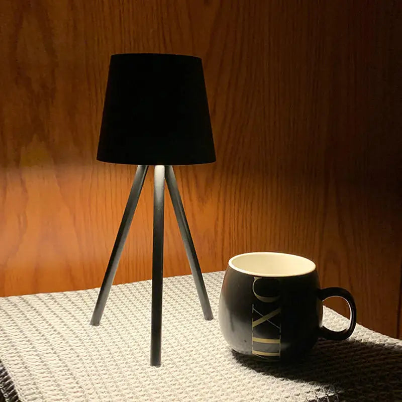 LumiFlex - Lámpara de mesa inalámbrica moderna | Iluminación LED regulable