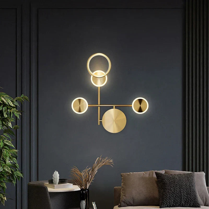 GlowCraft – Lámpara de pared LED moderna en dorado para sala de estar y pasillo