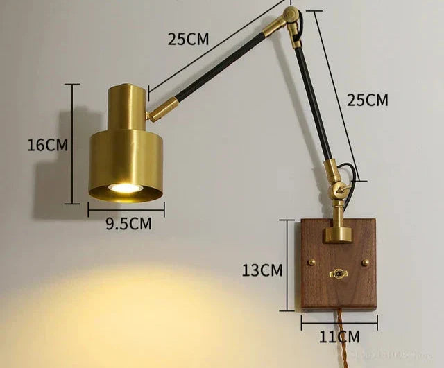 LightCraft - Lámpara de Pared Vintage Ajustable de Latón y Madera