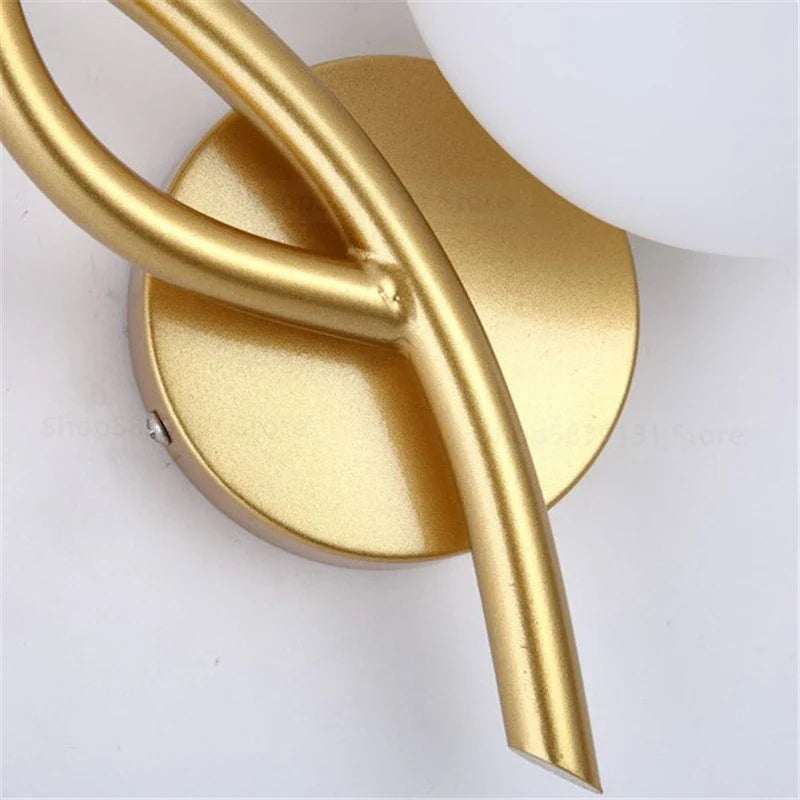 ScandinavianBeam - Moderne Wandlamp van IJzer | Stijlvolle Verlichting voor Elk Interieur