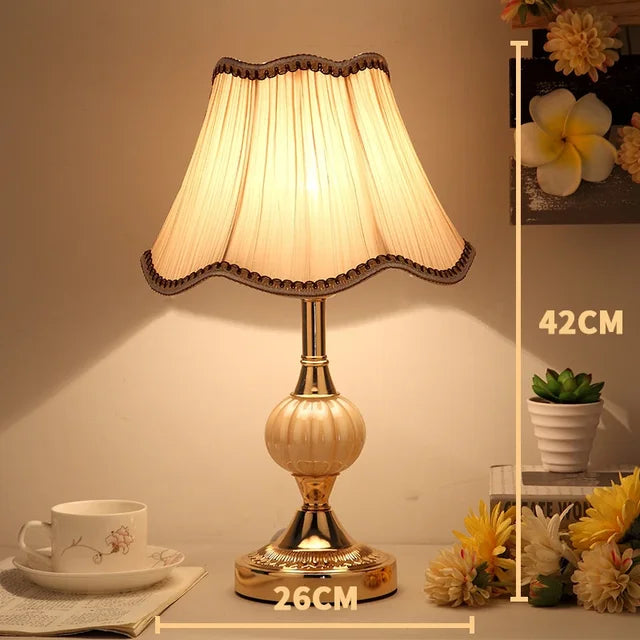 NordicRetro – Vintage Tafellamp met Tijdloos Design