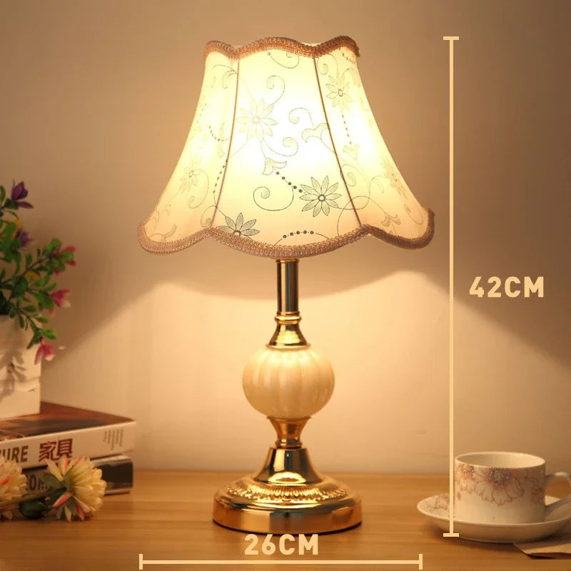 NordicRetro – Vintage Tafellamp met Tijdloos Design