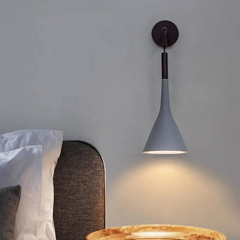 FloralElegance – Nordic Orchidee Wandlamp