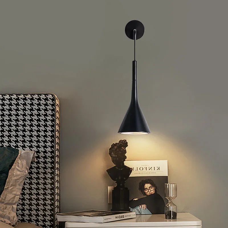 FloralElegance – Nordic Orchidee Wandlamp