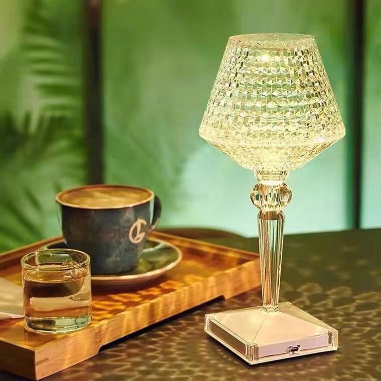 Lámpara de mesa de cristal con 3 opciones de iluminación regulables