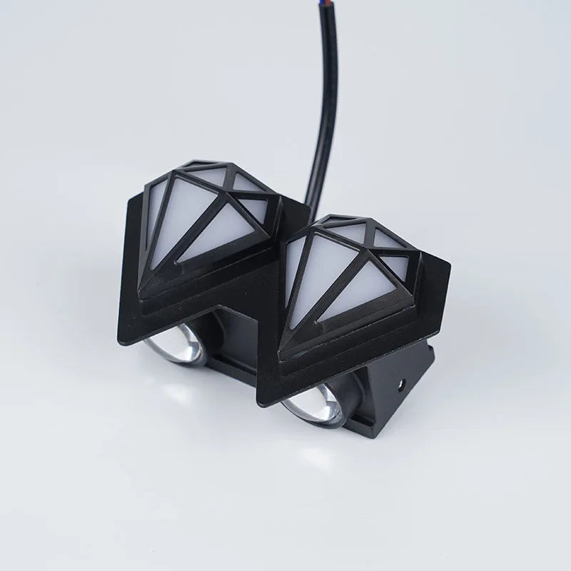 LumiDiamond – LED Wall Lamp for Outdoor Use in Diamond Design – Weatherproof & Decorative