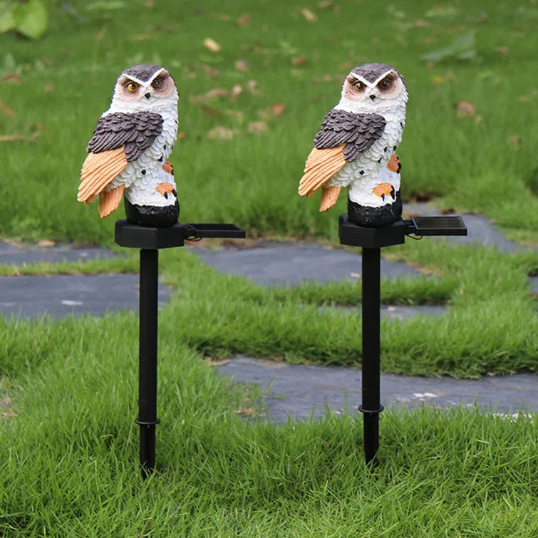 Solar owl garden lamp with decorative post