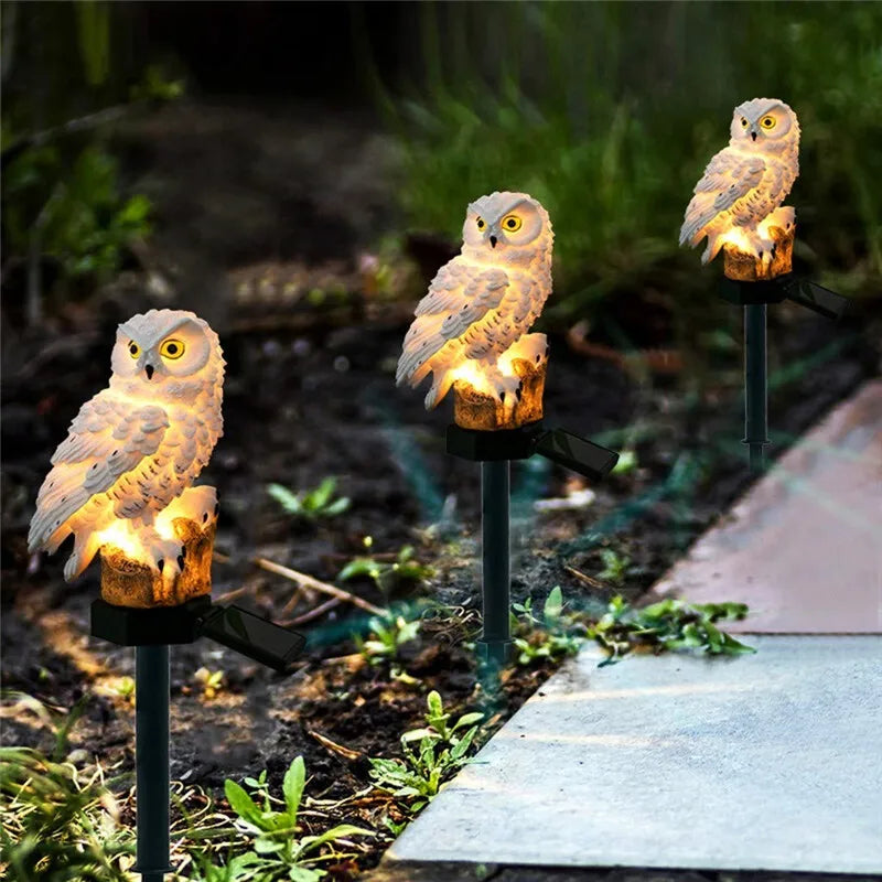 Solar owl garden lamp with decorative post