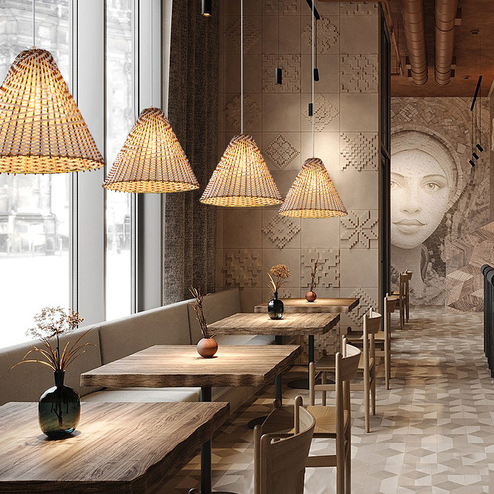 Lámpara colgante boho tejida a mano de mimbre