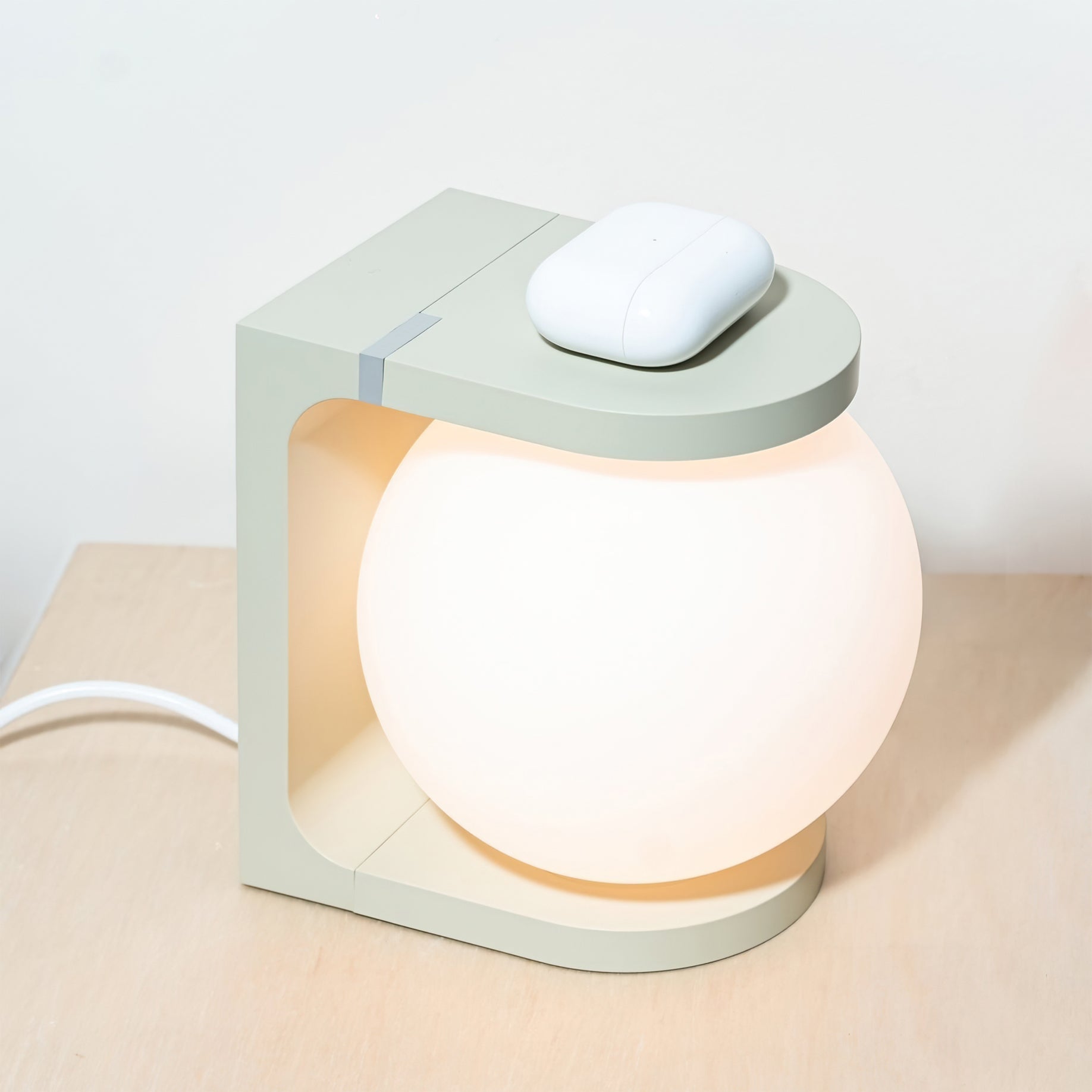 LumiCharge - Draadloze Oplaadbare LED Tafellamp met Boekensteun
