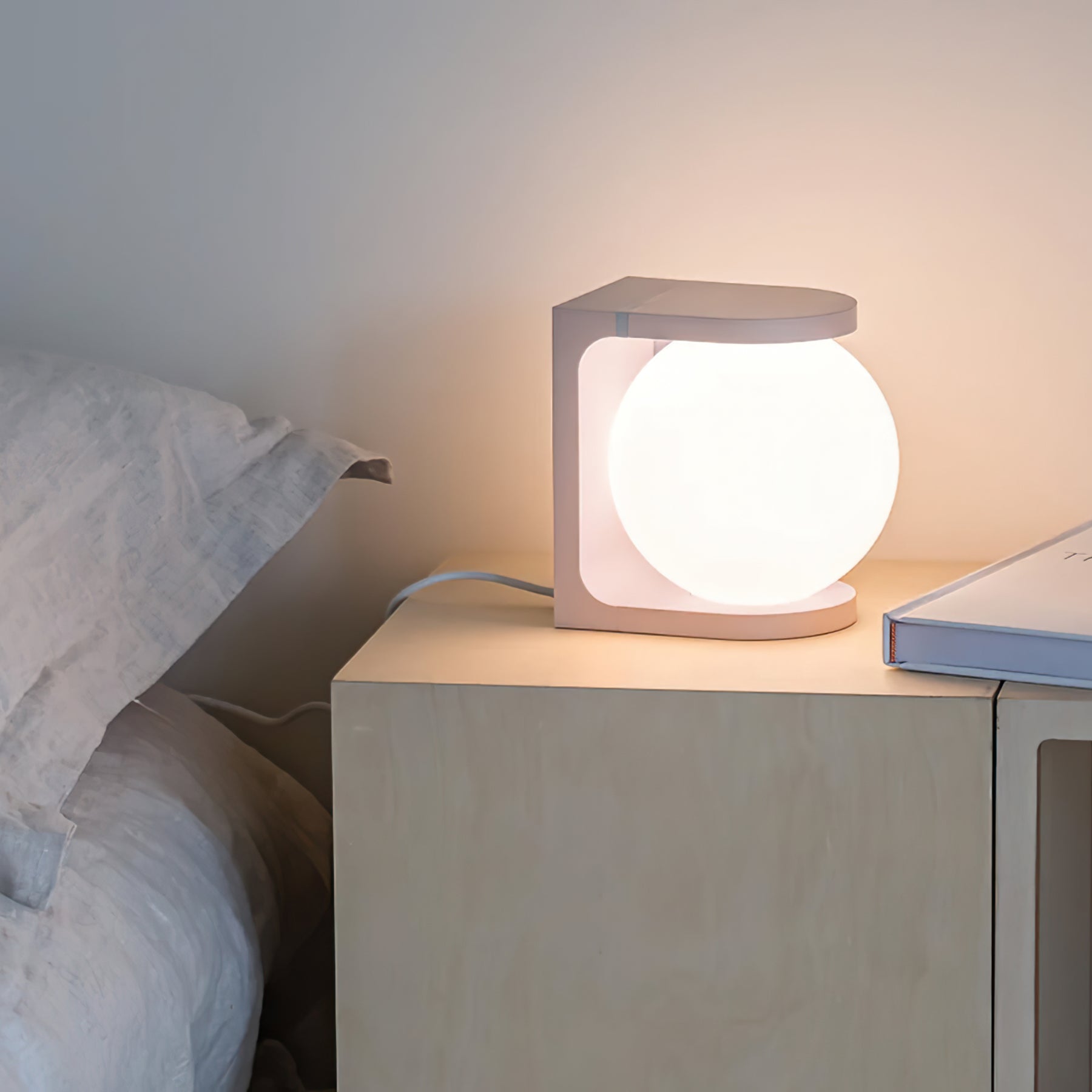 LumiCharge - Draadloze Oplaadbare LED Tafellamp met Boekensteun