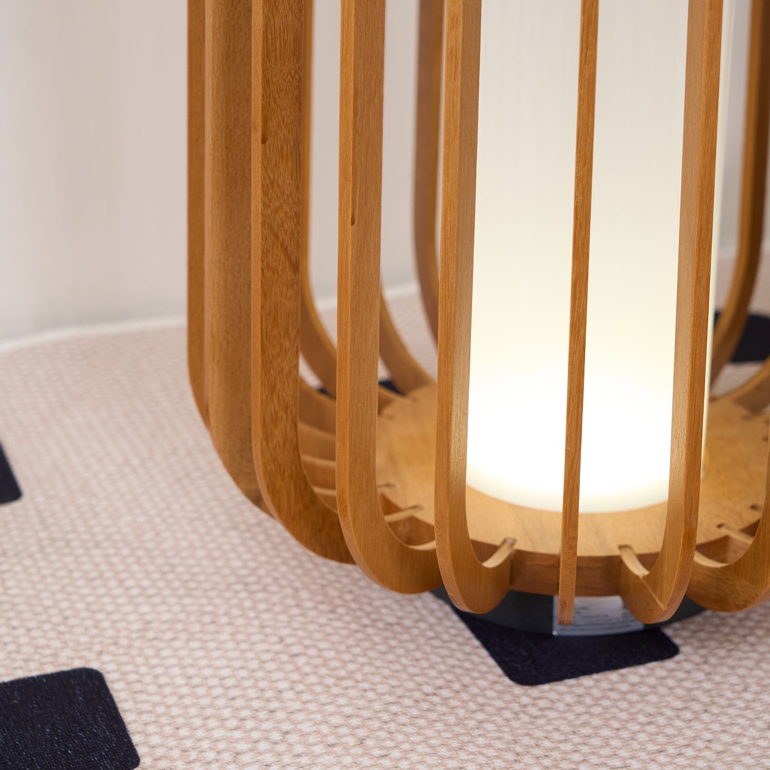 LumiLuxe - Oplaadbare Outdoor Tafellamp