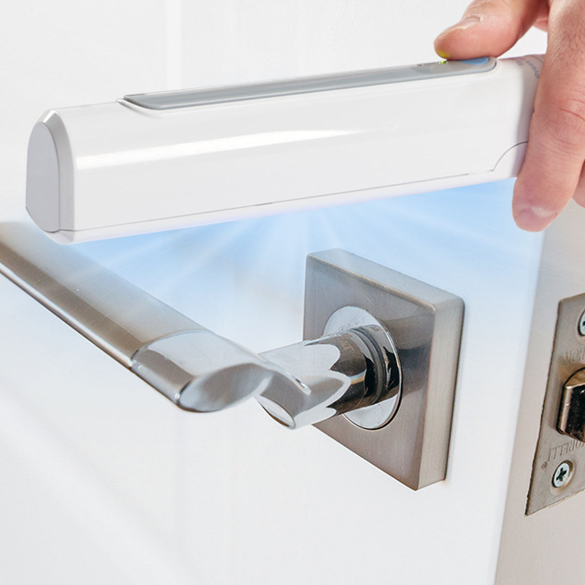 Portable UV Sanitizing Wand for Effective Germ Elimination Travel Use 4