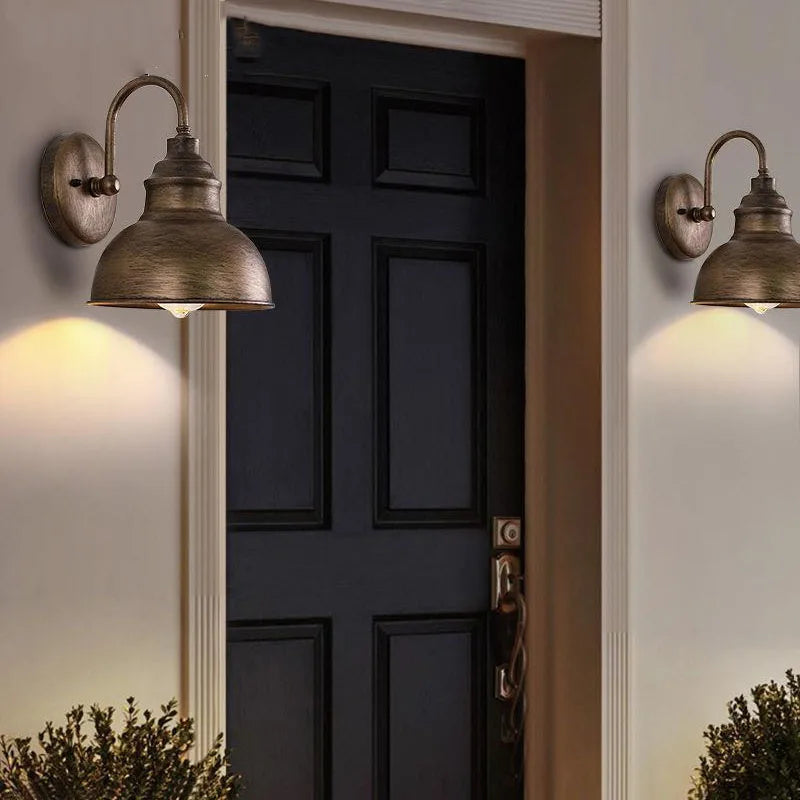 LumiVintage - Waterproof Retro Wall Lamp for Outdoors – Classic Outdoor Lighting