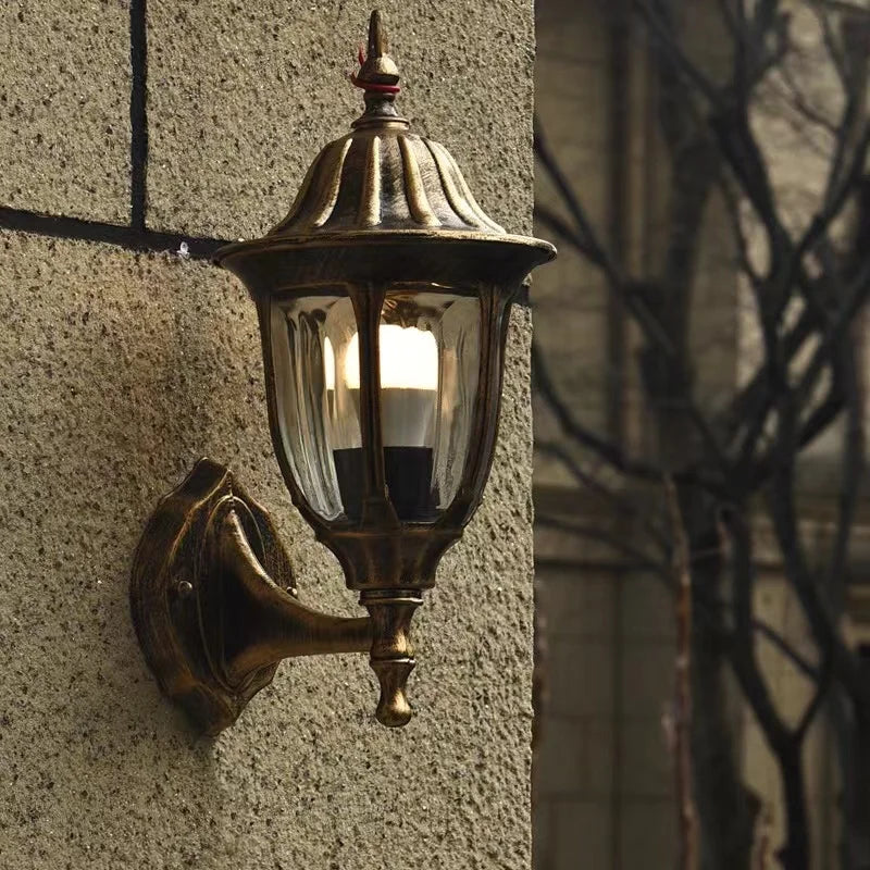 VintageElegance - Retro Wall Lighting