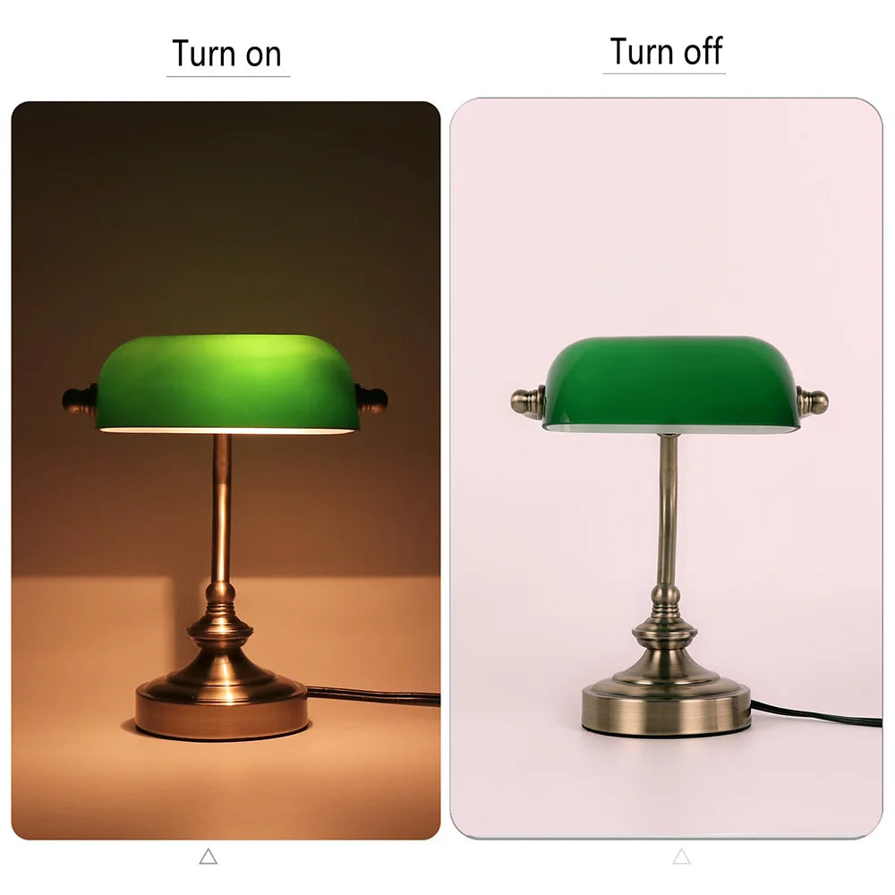 RetroCharm - Vintage Mini Desk Lamp