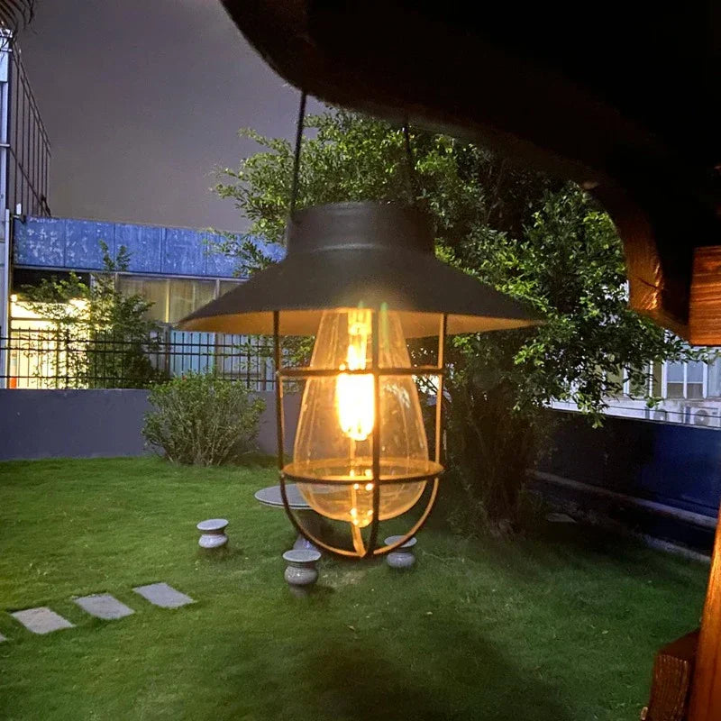 LumiRetro – Vintage Solar Lantern for Garden & Terrace – Weatherproof Outdoor Lighting