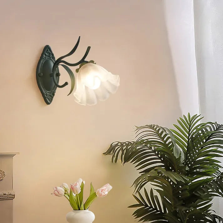 LilyGlow – Wall Lamp with Floral Design