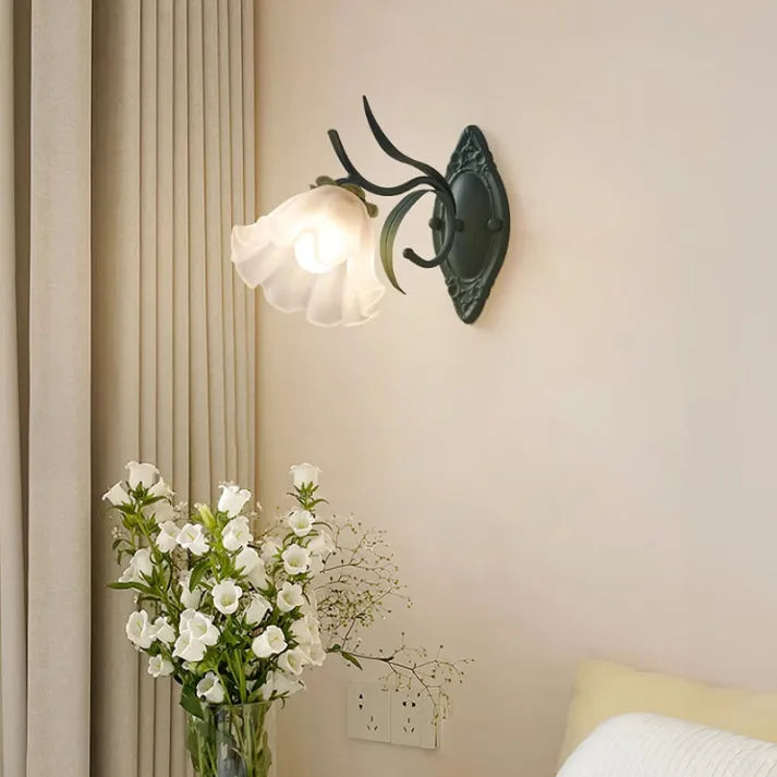 LilyGlow – Wall Lamp with Floral Design