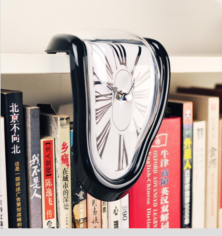 Reloj de pared distorsionado fundido - Reloj de pared surrealista
