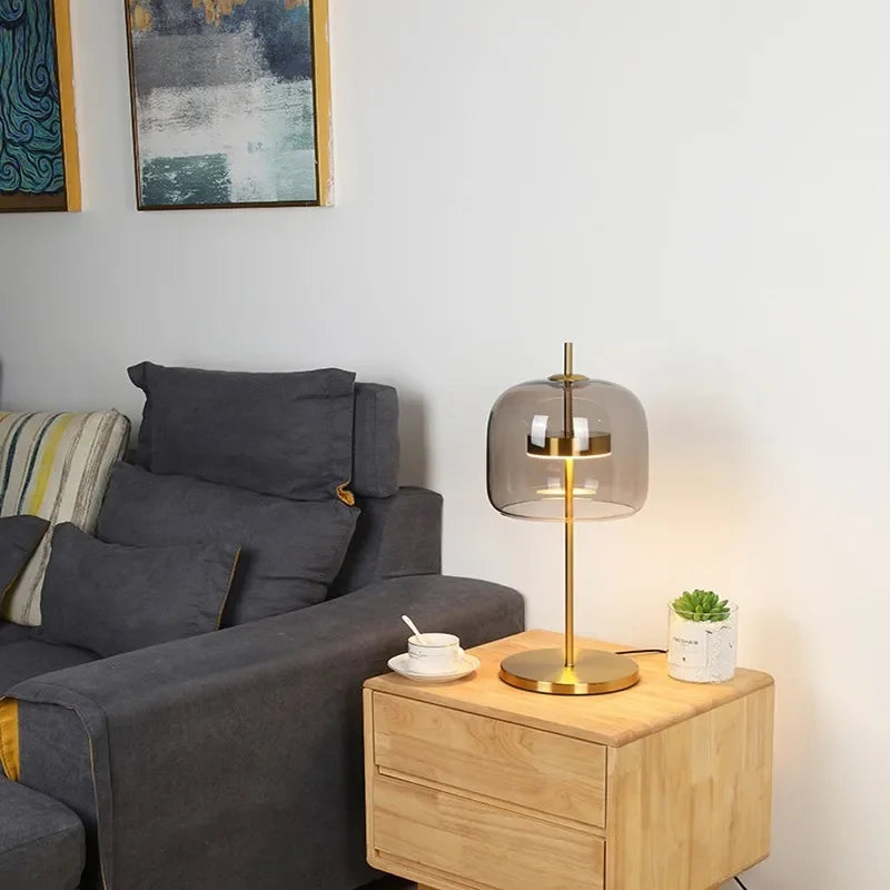 LumiGlass - Lámpara de mesa de vidrio moderna | Elegante luz nocturna LED para dormitorio y sala de estar