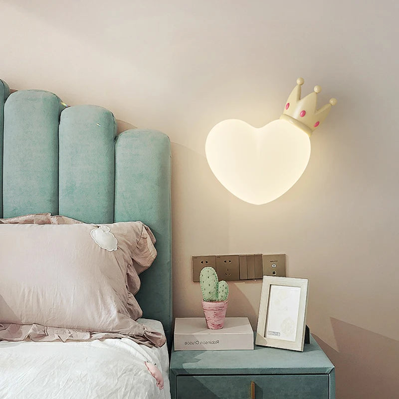 LoveLicht - Lámpara de noche LED con diseño de nube corona rosa corazón