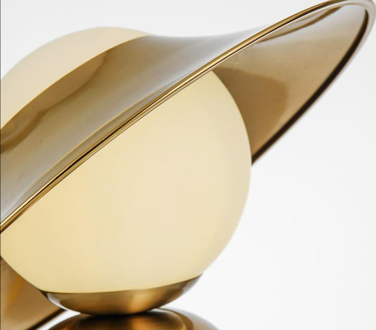 LuxeLume - Lampada da tavolo dorata con illuminazione LED