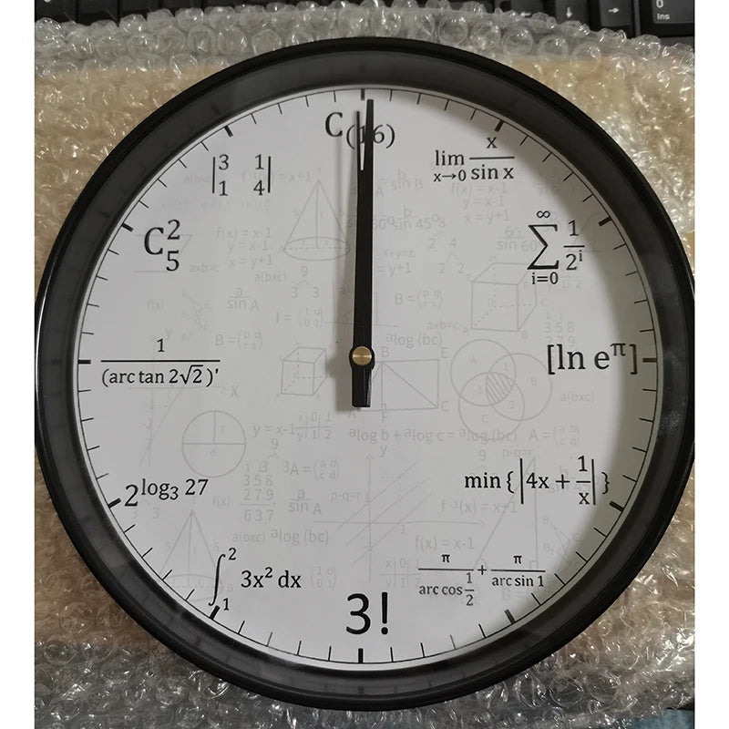 Pizarra - Reloj de pared con fórmulas matemáticas para decoración elegante