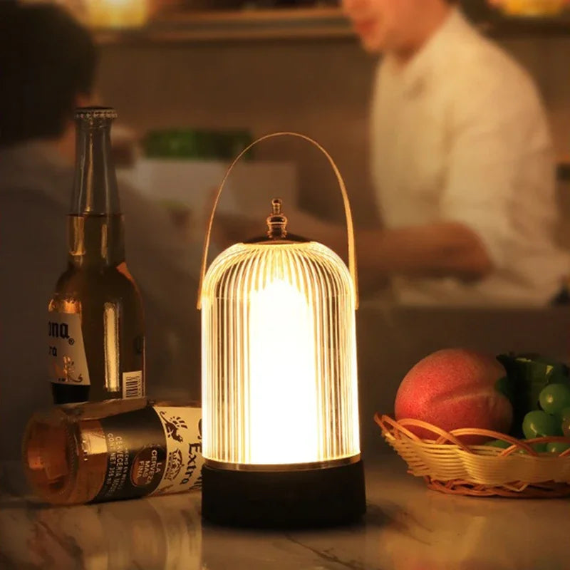 VintageGlow - Lámpara de mesa retro portátil con jaula de pájaro – Iluminación LED ambiental en diseño clásico