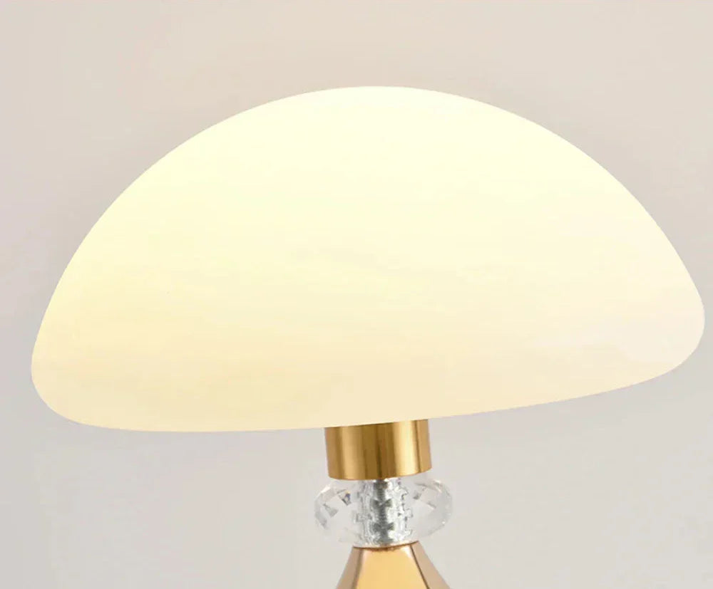 CrystalShine - Elegant Crystal Mushroom Lamp with LED Lighting