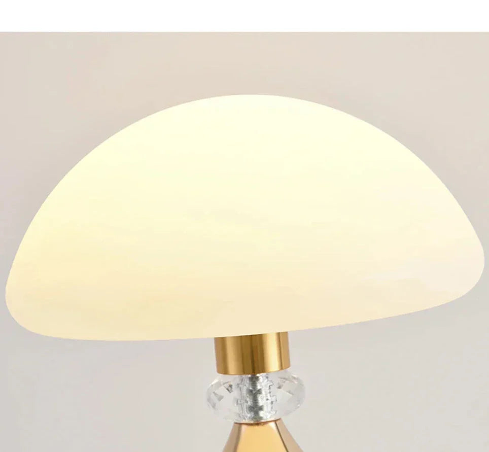 GlowMush - Decoratieve LED Tafellamp in Kristallen Paddenstoelontwerp, Vintage Sfeerverlichting