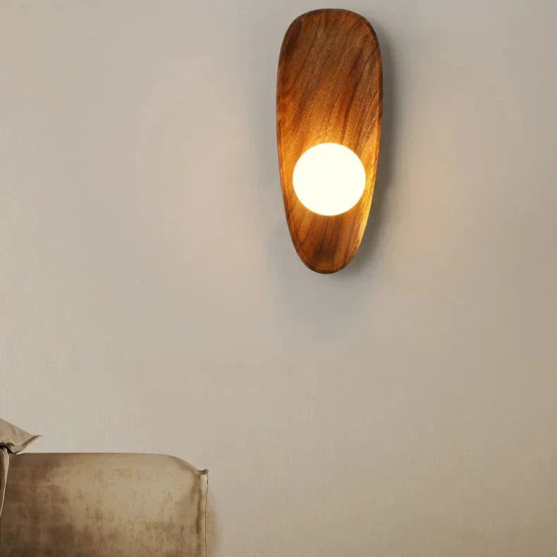 WoodGlo – Lámpara de pared minimalista de madera maciza con iluminación LED