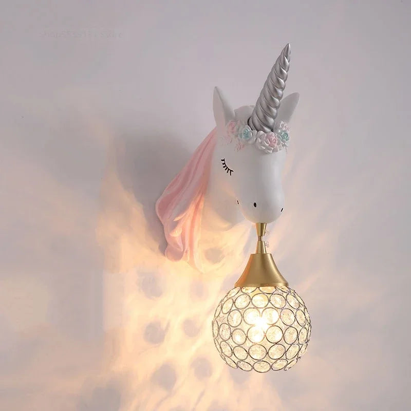 UnicornLicht - Lámpara de pared para habitación infantil moderna con dibujos animados