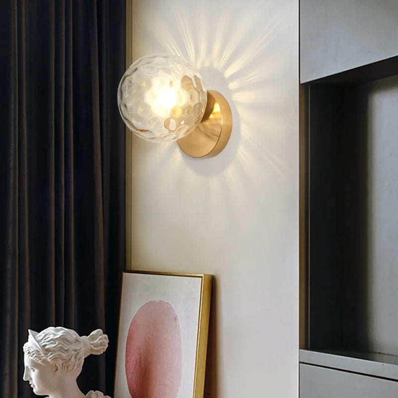GoldLicht - Moderne Gouden Wandlamp Met Glazen Bol