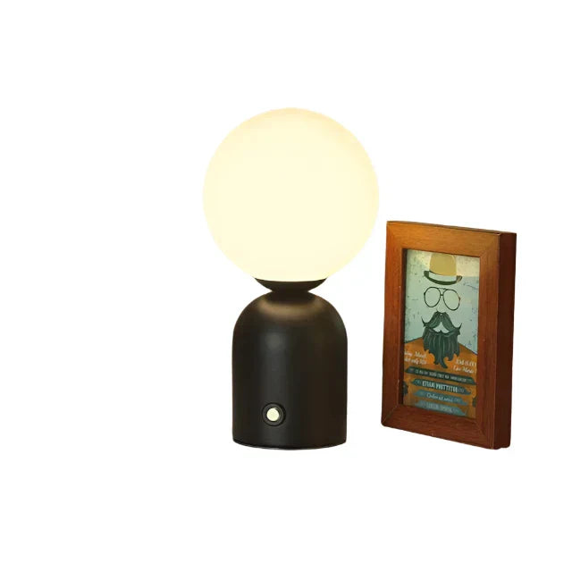 GlowLuxe - Oplaadbare LED Tafellantaarn, Draadloos en Dimbaar