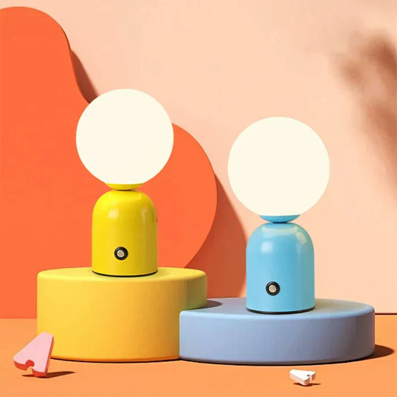 GlowLuxe - Oplaadbare LED Tafellantaarn, Draadloos en Dimbaar