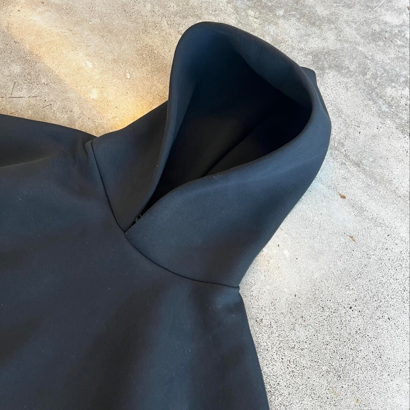 Men’s Oversized Lounge Set Two-Piece Hoodie and Pants - Image 3